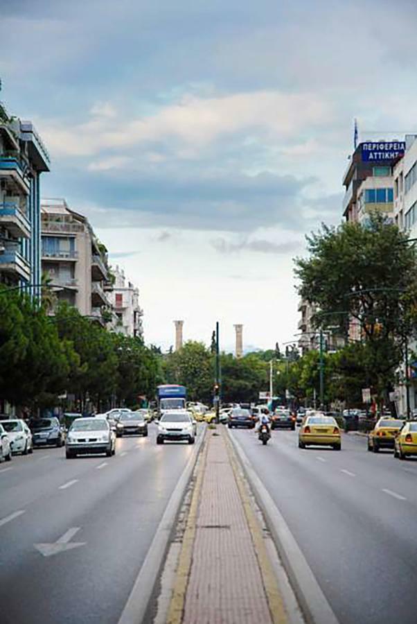 Athenian Blue - Family Apt 5' Minutes From Acropolis Museum المظهر الخارجي الصورة